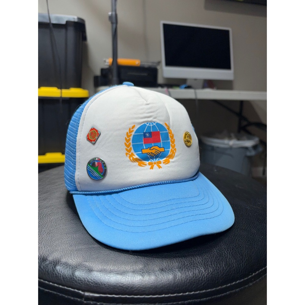 Vintage Taiwan Republic of China ROC Souvenir Trucker Hat Mesh Snapback Blue
